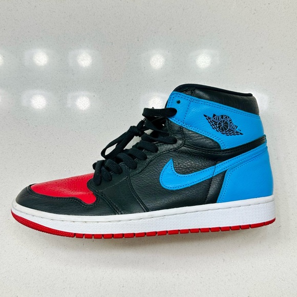 Nike Air Jordan 1 Retro High NC TO CHI CD0461-046 Sneakers - Picture 3 of 8